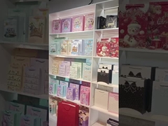 Hunan Famous Trading Co., Ltd'nin Çiçek Sarma Kağıdı ve Parti Tedarikleri Fabrikası