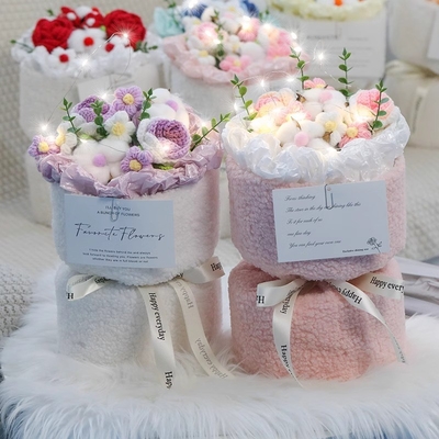 satın al Romantik Küçük Tavşan Buketi Bitmiş Ürün El örgü Yün Gül Sevgililer Günü Kızlar için Doğum Günü Hediyesi online manufacture