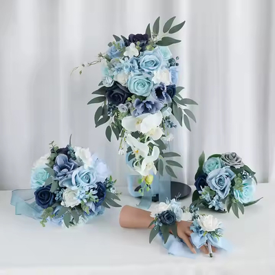 İyi bir fiyat. Buz Mavi Gül Gelin Çiçekler Damat Çiçek düğün Corsage Bilek Çiçek Düğün Yapay Çiçekler çevrimiçi