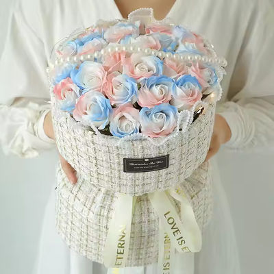 satın al Sıcak Satış Yeni Geliş Yapay Köpük Sonsuz Sabun Çiçekleri Buket Sevgililer Günü Gül Hediyesi Çevrimiçi üretim