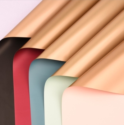 satın al Fabrika doğrudan satışı hafif lüks seri çift taraflı altın kağıt çiçek malzemeleri, Kore tarzı buket ambalaj kağıdı, çiçekçi ambalaj kağıdı online manufacture