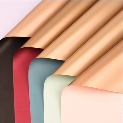 satın al Fabrika doğrudan satışı hafif lüks seri çift taraflı altın kağıt çiçek malzemeleri, Kore tarzı buket ambalaj kağıdı, çiçekçi ambalaj kağıdı online manufacture