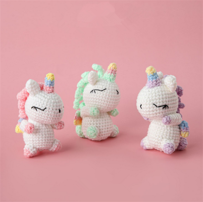satın al Yeni Amigurumi El Yapımı Peluş Oyuncaklar Tığ Bebek Hediye Dekorasyon Doldurulmuş Hayvan Unicorn Erkek Kız için Çevrimiçi üretim