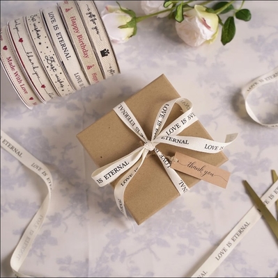 İyi bir fiyat. Kişiselleştirilmiş Kutusu Paket Dekorasyon Doğal Herringbone Pamuk Mürekkep Hediye ve Çiçek için Basılmış Şerit çevrimiçi