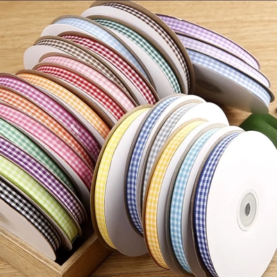 İyi bir fiyat. Özel Renkli Tartan ızgarası Gingham Polyester Dokunmuş Plaid leke kurdele hediye paketleme dekorasyonu için Toptan çevrimiçi