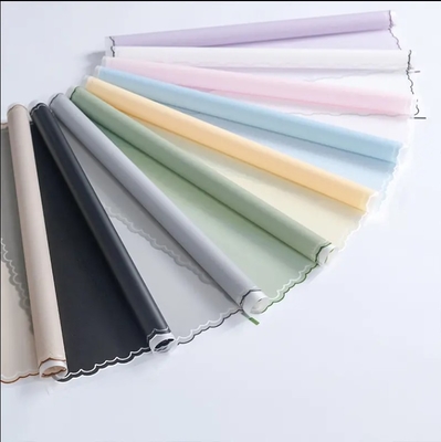 İyi bir fiyat. 58CM * 58CM OPP Çiçekli Dolap Kağıt Yaprakları Taze Çiçekler için Buket Hediye Paketleri çevrimiçi