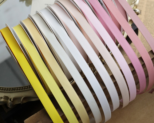 İyi bir fiyat. 1.0 Mat Ribbon Solid Color Polyester Flower Bundle Packaging Forging Belt El yapımı hediye kutusu pasta dekorasyonu kayış çevrimiçi