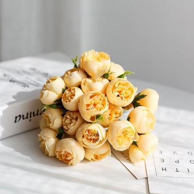 İyi bir fiyat. 27 paketli çay gülleri, peony gülleri, simülasyon çiçekleri, popüler ürünler, elden tutulan çay gülleri, fotoğraf eşyaları, üreticinin toptan satışı çevrimiçi