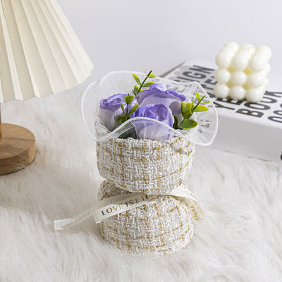 İyi bir fiyat. Sevgililer Günü için 20 Mayıs'ta mini Fransız tarzı gül sabunu buketi, erkek arkadaşınız ve kız arkadaşınız için doğum günü hediyesi ve hatıra çevrimiçi