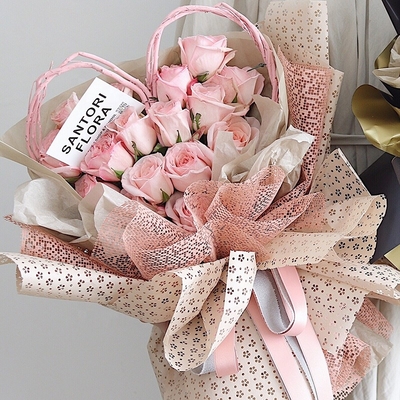 İyi bir fiyat. 50cm * 5Y Çiçek Buketi Plastik Sarıcı Polyester Noel Dekoratif Örgü Rulo çevrimiçi